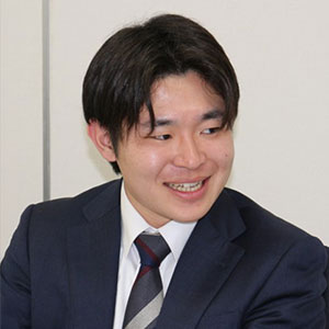 鈴与商事株式会社 長谷川 奨太氏