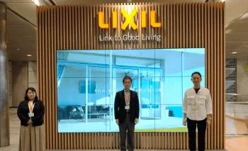 株式会社LIXIL様導入事例:(写真)左からLHT事業経理統括部 営業管理部 青木氏、山口氏、デジタル部門 システムインフラ部 阿部氏
